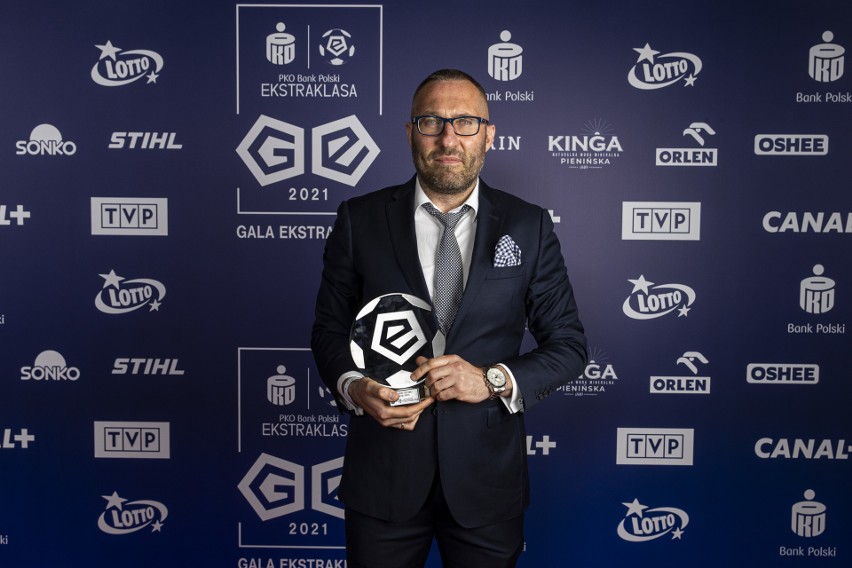 Gala Ekstraklasy: Filip Mladenović piłkarzem sezonu. Nagrody za sezon 2020/21 rozdane