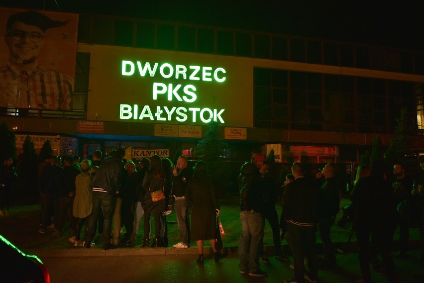 Zobacz jak wyglądało pożegnanie dworca PKS w Białymstoku.