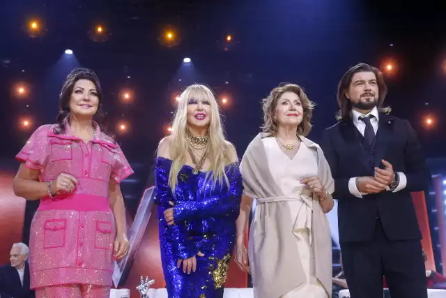 Jurorki „The Voice Senior” w finale programu pokazały się w zjawiskowych kreacjach.