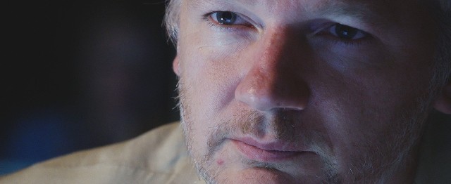 „Ryzyko”, kręcony przez sześć lat portret szefa WikiLeaks Juliana Assange’a rozpocznie dziś festiwal Watch Docs