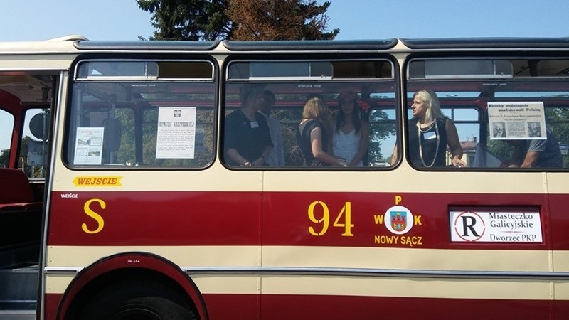 Nowy Sącz. Autobusem Retro w 80-tą Rocznicę Wybuchu II Wojny Światowej [ZDJĘCIA]