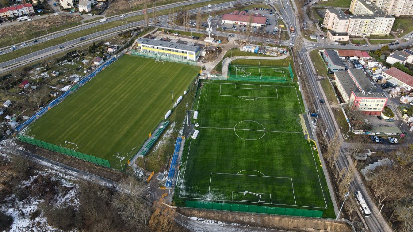 Nowy stadion przy Bandurskiego: do końca prac pozostał ponad tydzień. ZDJĘCIA