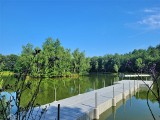 Kraków. Urokliwy park w Bronowicach zyskał już toaletę. Trwają prace przy pomostach