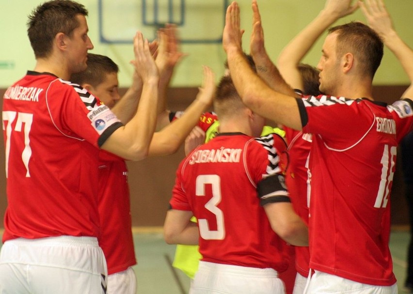 FUTSAL. Red Devils-AZS UŚ Katowice 5:2 (0:1) 
