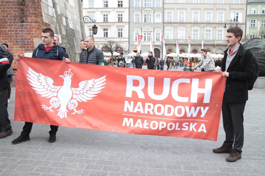 VII Marsz Katyński w Krakowie [ZDJĘCIA]