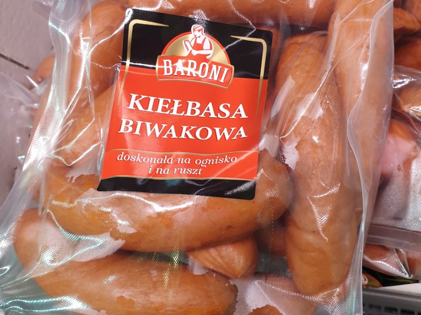 "Kiełbasa biwakowa"  firmy Baroni kosztuje zaledwie 9,90 zł...