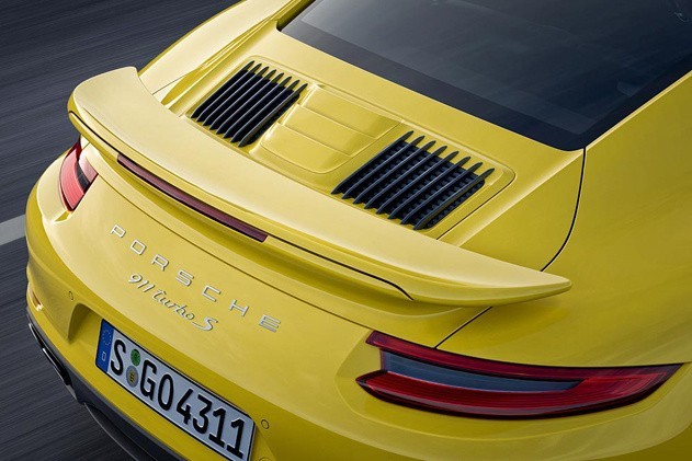 Porsche 911 turbo S...
