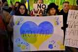 Młodzi wrocławianie zorganizowali manifestację „Solidarni z Ukrainą” [ZDJĘCIA]