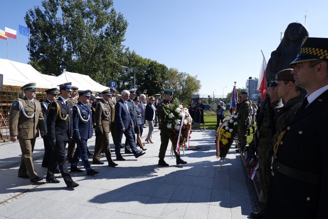 Białystok pamięta o 84. rocznicy agresji sowieckiej na Polskę oraz o Sybirakach