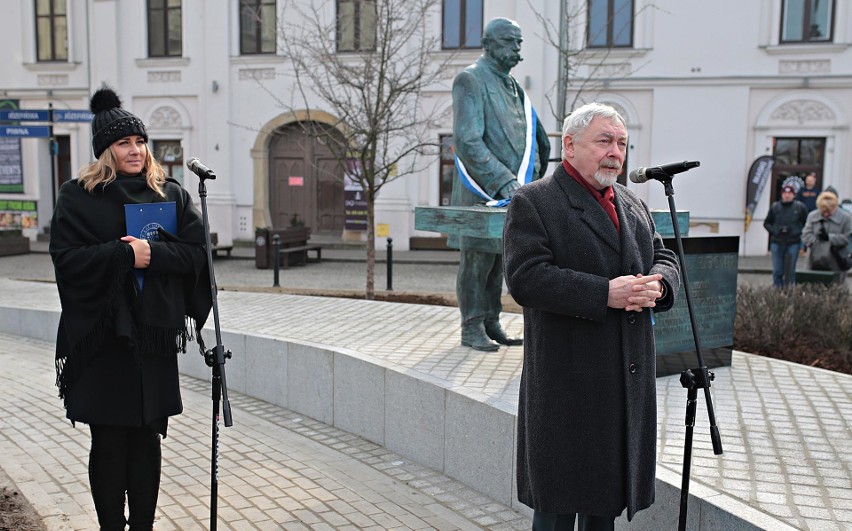 Wielki prezydent Juliusz Leo wreszcie ma pomnik