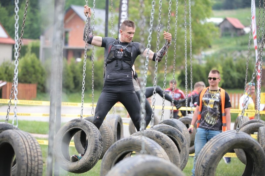 Runmageddon 2018 w Myślenicach. Oto najwytrwalsi uczestnicy [NOWE ZDJĘCIA] 