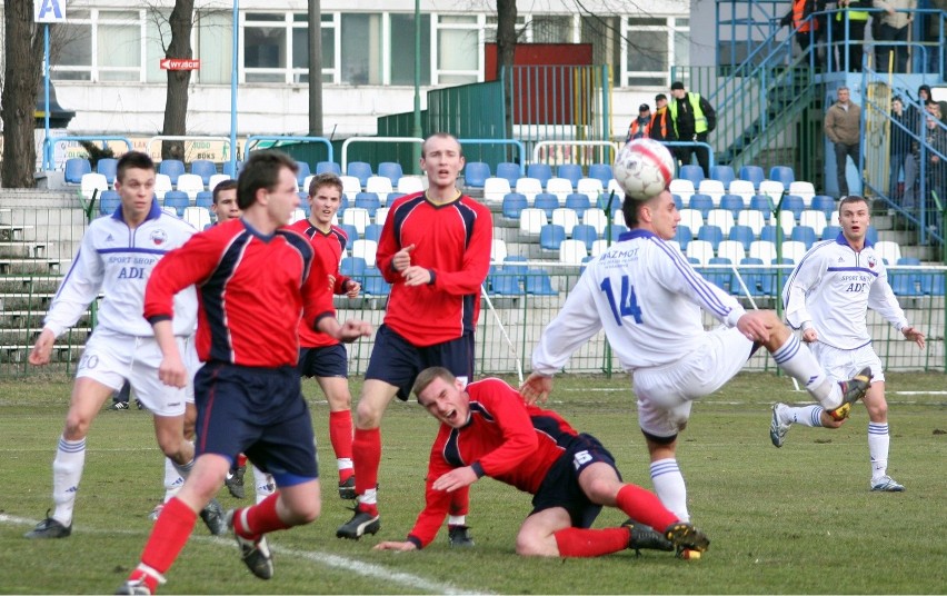 Hutnik Kraków - Neptun Końskie (21.03.2009)