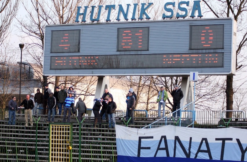 Hutnik Kraków - Neptun Końskie (21.03.2009)