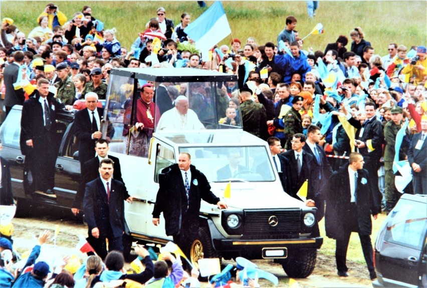 Jan Paweł II  z pielgrzymką w Bydgoszczy  - 1999 rok