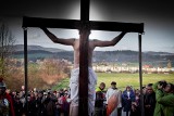 Dziś Wielki Piątek. Śmierć Jezusa na krzyżu jest odkupieniem naszych grzechów