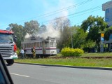W Bydgoszczy spłonął zabytkowy tramwaj Herbrand. Motornicza trafiła do szpitala