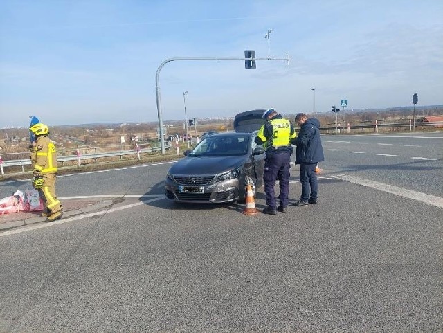 Do stłuczki doszło w pobliżu siedziby KP PSP Chełmno - na skrzyżowaniu ul. Łunawskiej i DK91