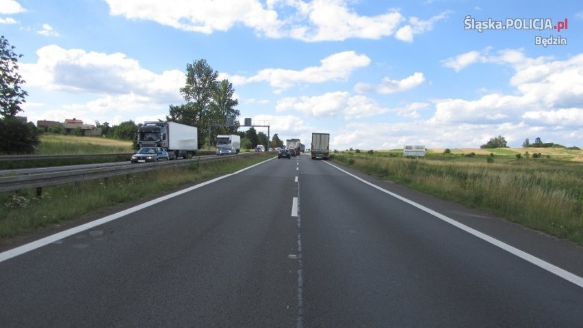 TIR potrącił jadącą poboczem rowerzystkę