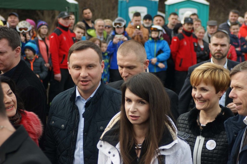 Rabka Zdrój. Prezydent Duda na nartach. Oddał hołd Marii Kaczyńskiej [ZDJĘCIA]