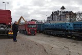 Kruszywo na budowę S6 przyjeżdża do Kołobrzegu 