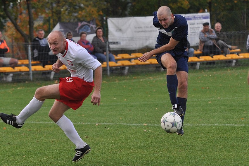 III liga. LZS Piotrówka - Swornica Czarnowąsy 2:1