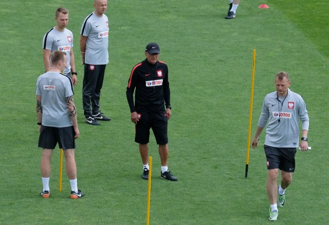 05.06.2018 arlamow, pilka nozna trening reprezentacji polski podczas zgrupowania w hotelu arlamown/z adam nawalka, bogdan zajacfot. lukasz solski/nowiny