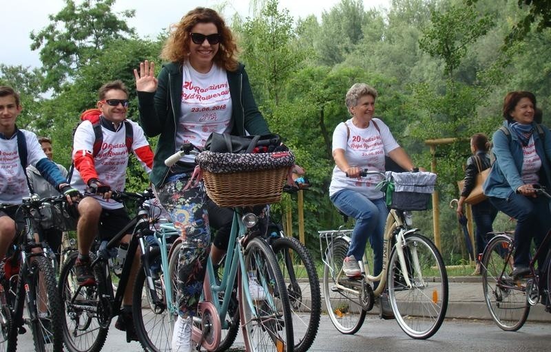 Oświęcim. Rodzinny Rajd Rowerowy po raz 20. Na starcie stanęło ponad 1000 rowerzystów [ZDJĘCIA]