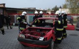 Strażacy z Lipska ćwiczyli ratowanie ofiar wypadków drogowych (zdjęcia)