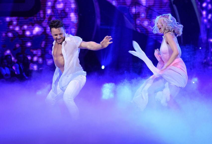 Kielczanka Paulina Biernat i Qczaj odpali z programu "Dancing With The Stars. Taniec z Gwiazdami"