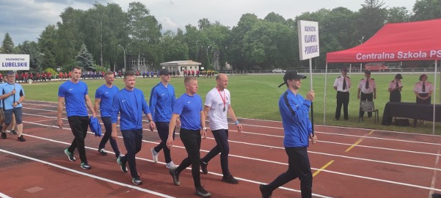 Mistrz Polski z pożarniczym torze przeszkód jest z KP PSP Chełmno. To Piotr Gross