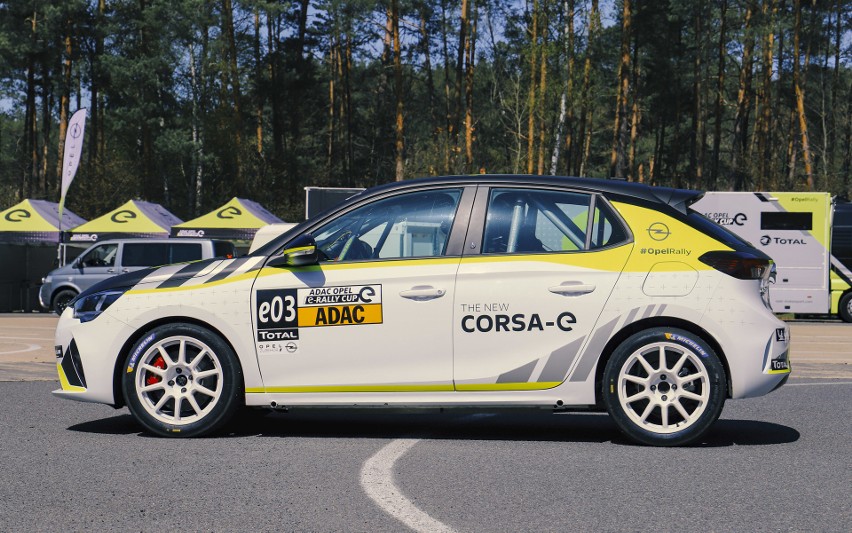 ADAC Opel e‑Rally Cup jest gotowy do pierwszego sezonu....