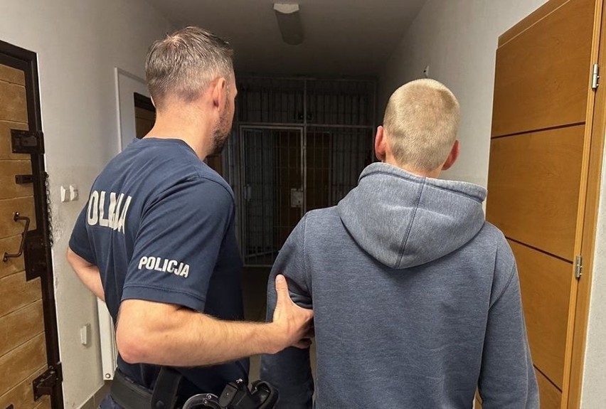 Obaj zatrzymani mężczyźni trafili do policyjnego aresztu
