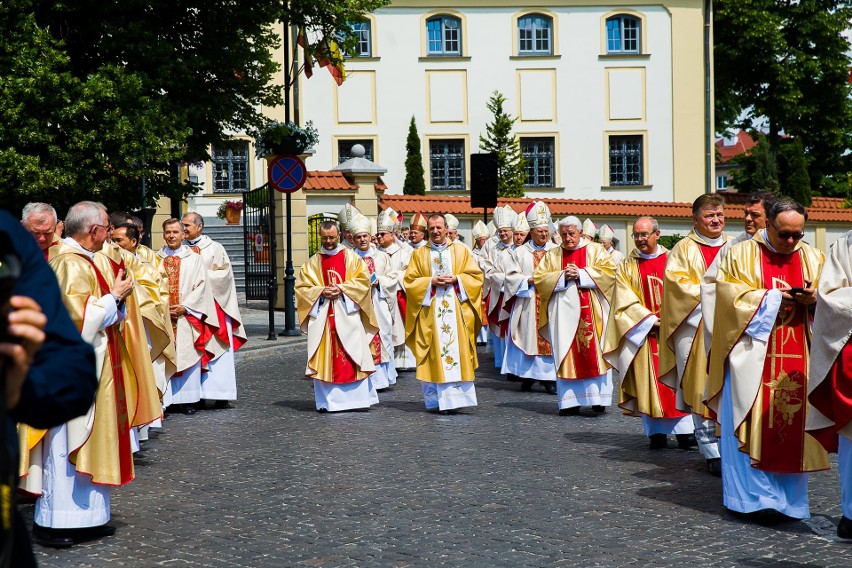 Arcybiskup Tadeusz Wojda to nowy metropolita białostocki....