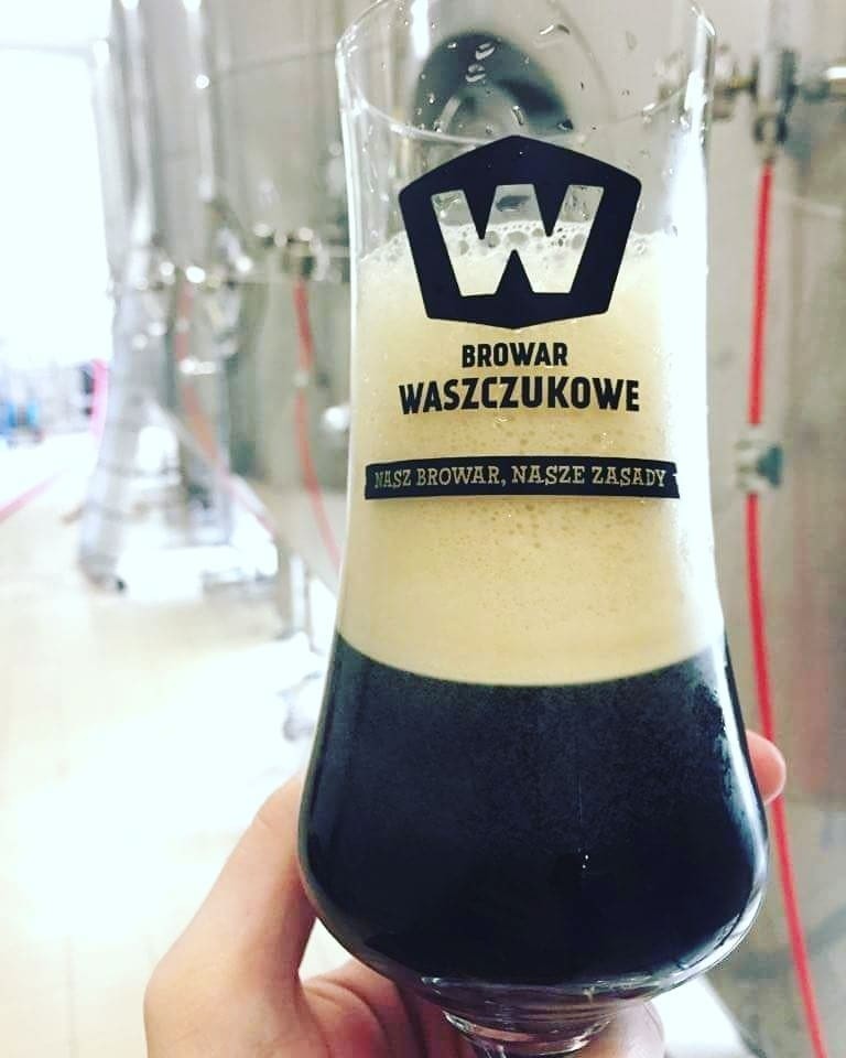 Pierwsze w Polsce niebieskie piwo powstaje w Browarze...