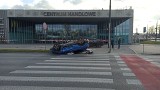 Zderzenie dwóch samochodów przy galerii Vivo! w Lublinie. Jedna osoba w szpitalu