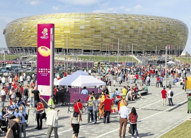 Za "kompleksową realizację trybuny VIP" na stadionie w Gdańsku odpowiadał Remaxbud