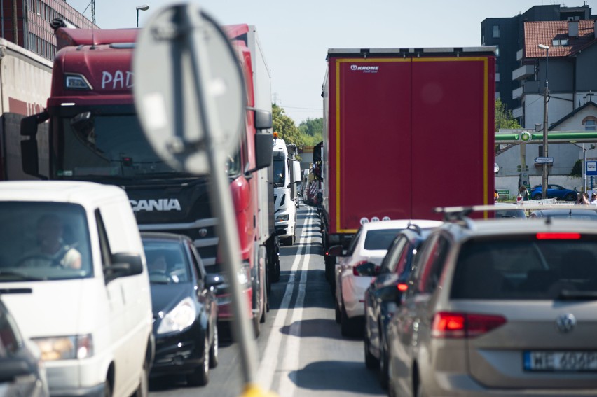 Kraków. Zmiany i wielkie korki na 29 Listopada. A szykuje się więcej problemów