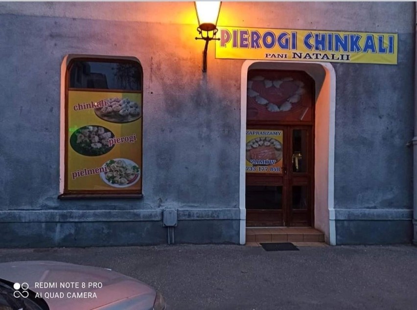 Restauracja "Pierogi Chinkali pani Natalii" mieści się przy...