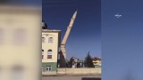 Turcja. Wiatr przewrócił 40-metrowy minaret (wideo)