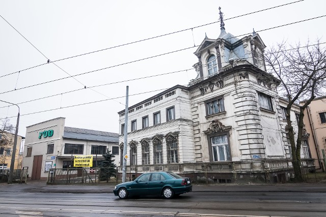 Fabryka Obrabiarek do Drewna przeprowadzi się prawdopodobnie do podbydgoskich Niw (9 km od centrum). Być może jeszcze przed wrześniowym festiwalem TehoFest będzie jeszcze jedna okazja, by zwiedzić obiekt z przewodnikiem