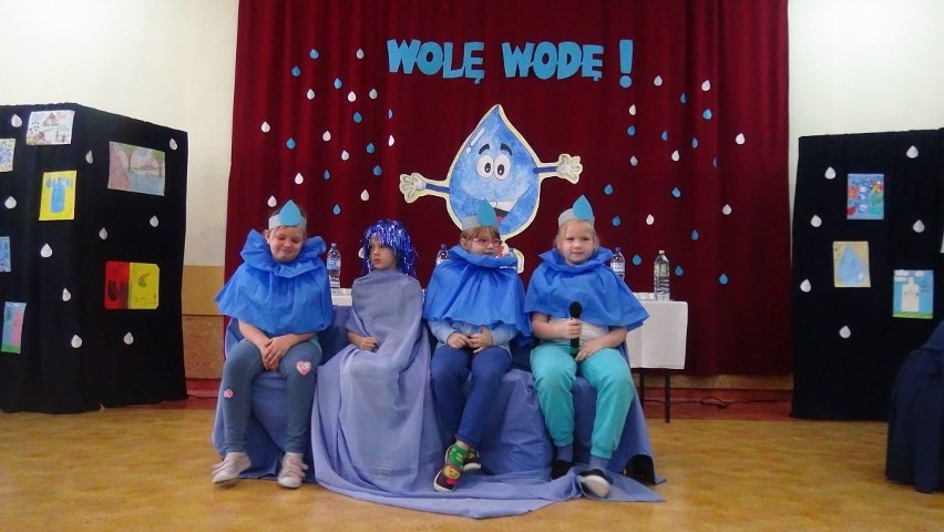 „Wolę wodę” - ciekawy apel w Szkole Podstawowej 27 w Kielcach