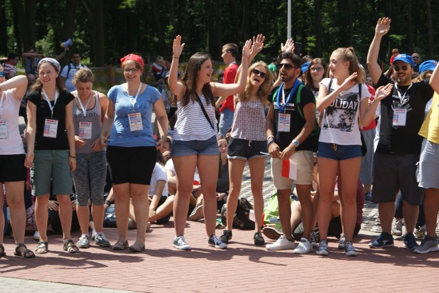 Goście z Włoch i Czech bawią się w Centrum Sportów Letnich na Zielonej