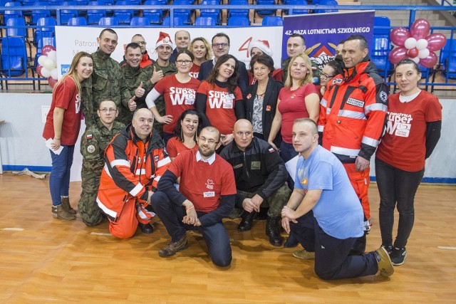 W sztabie Szlachetnej Paczki pracowało dziesiątki wolontariuszy.