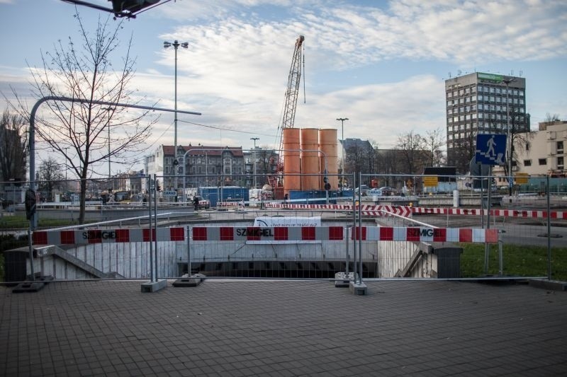 Wykonawca może już formalnie kopać tunel. Trasa W-Z z pozwoleniem