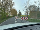 Przeszkoda drogowa na głównej trasie do Mielna. Co tam powstaje?