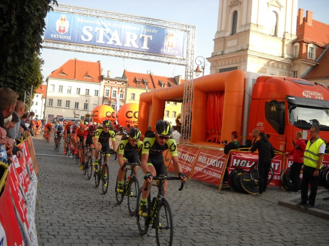 Prudnickie kryterium jednocześnie zakończyło tegoroczne zmagania w Mistrzostwach Polski Kryteriów Ulicznych.