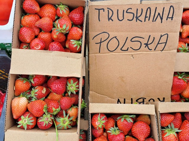 Na giełdzie w Miedzianej Górze można już było kupić polskie truskawki
