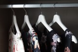 Sukienki na studniówkę 2020. Sprawdź oferty popularnych sklepów sieciowych: Zara, Mohito, H&M, Bershka, Stradivarius, Orsay