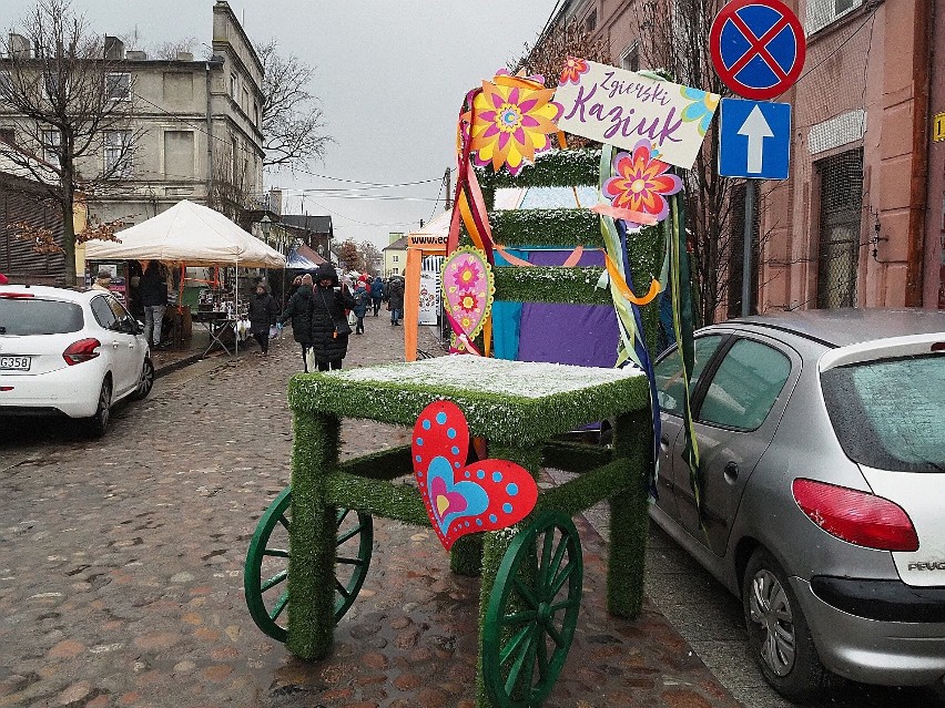 Kaziukowy Jarmark w Zgierzu przyciągnął licznych gości i...