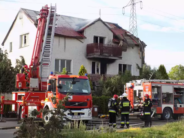 Źródłem pożaru mogły być materiały znajdujące się na tarasie pierwszego piętra.